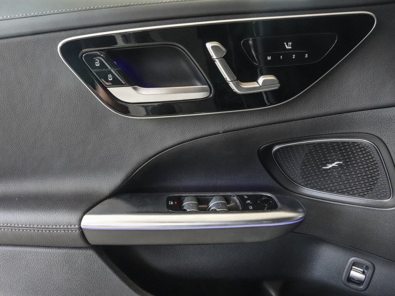Mercedes-Benz C-Klasse – Bild 14