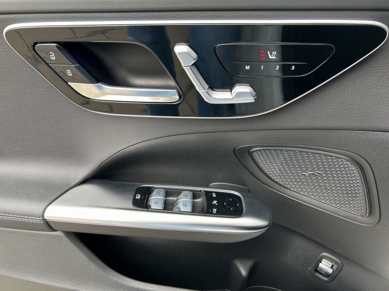 Mercedes-Benz C-Klasse – Bild 12