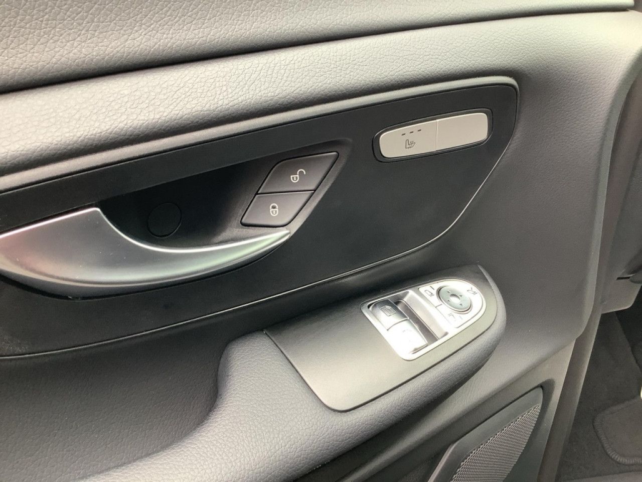 Mercedes-Benz EQV – Bild 10