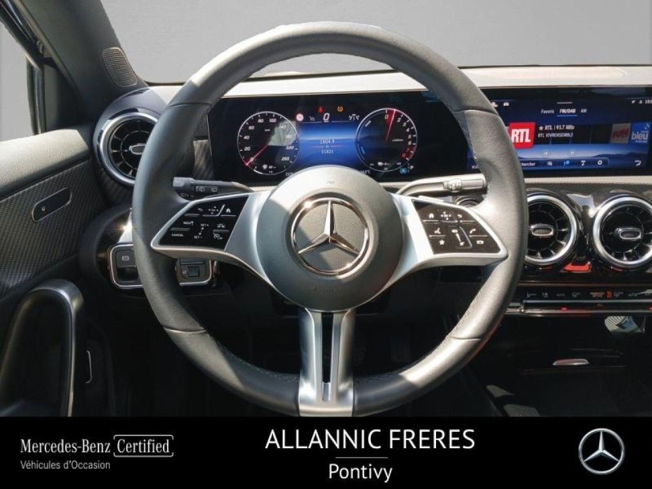 Photo du v&eacute;hicule 7 / 18