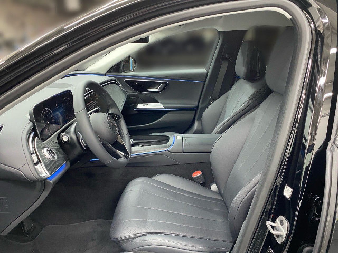 Mercedes-Benz E-Klasse – Bild 7