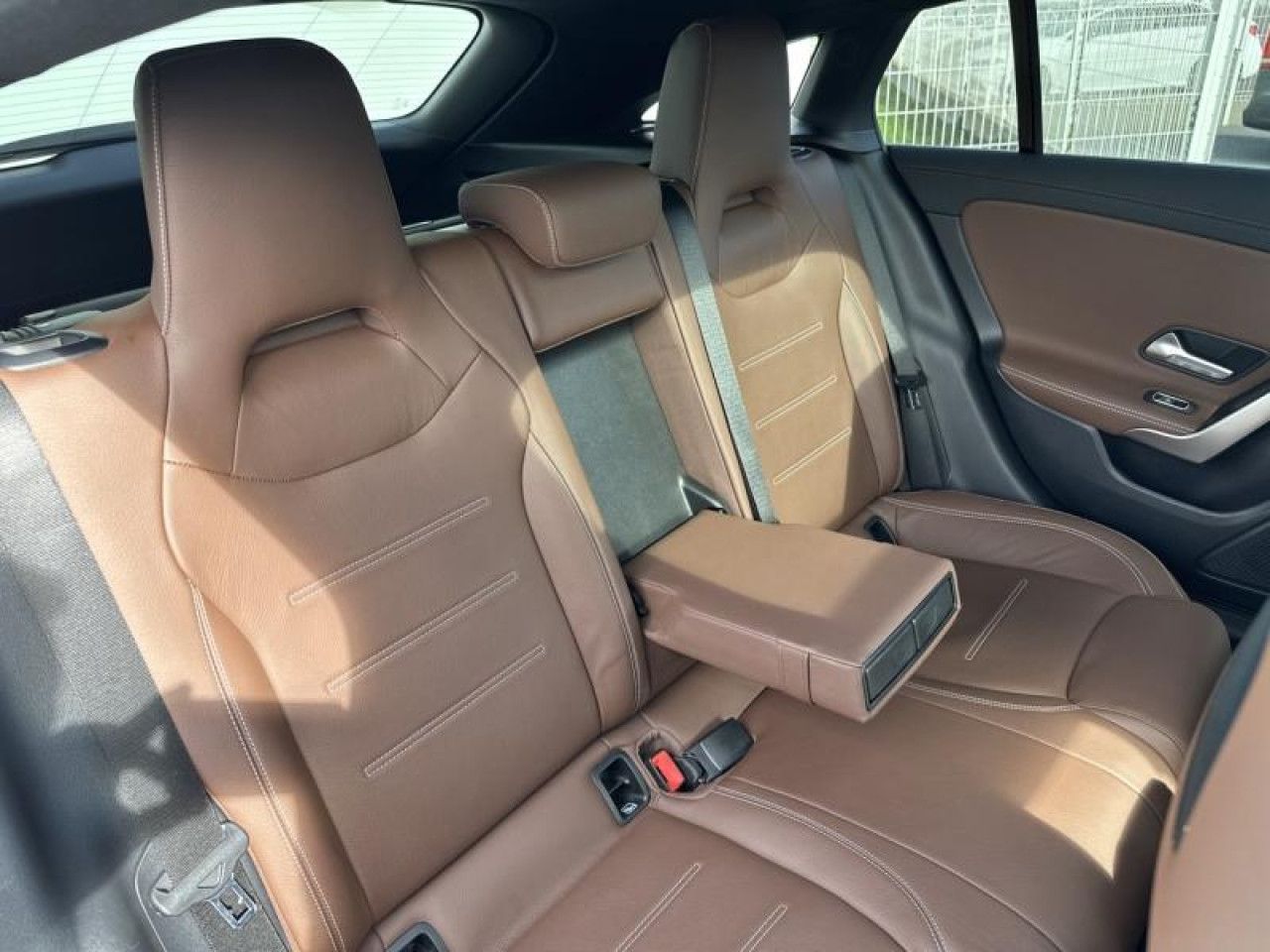 Photo du v&eacute;hicule 13 / 18