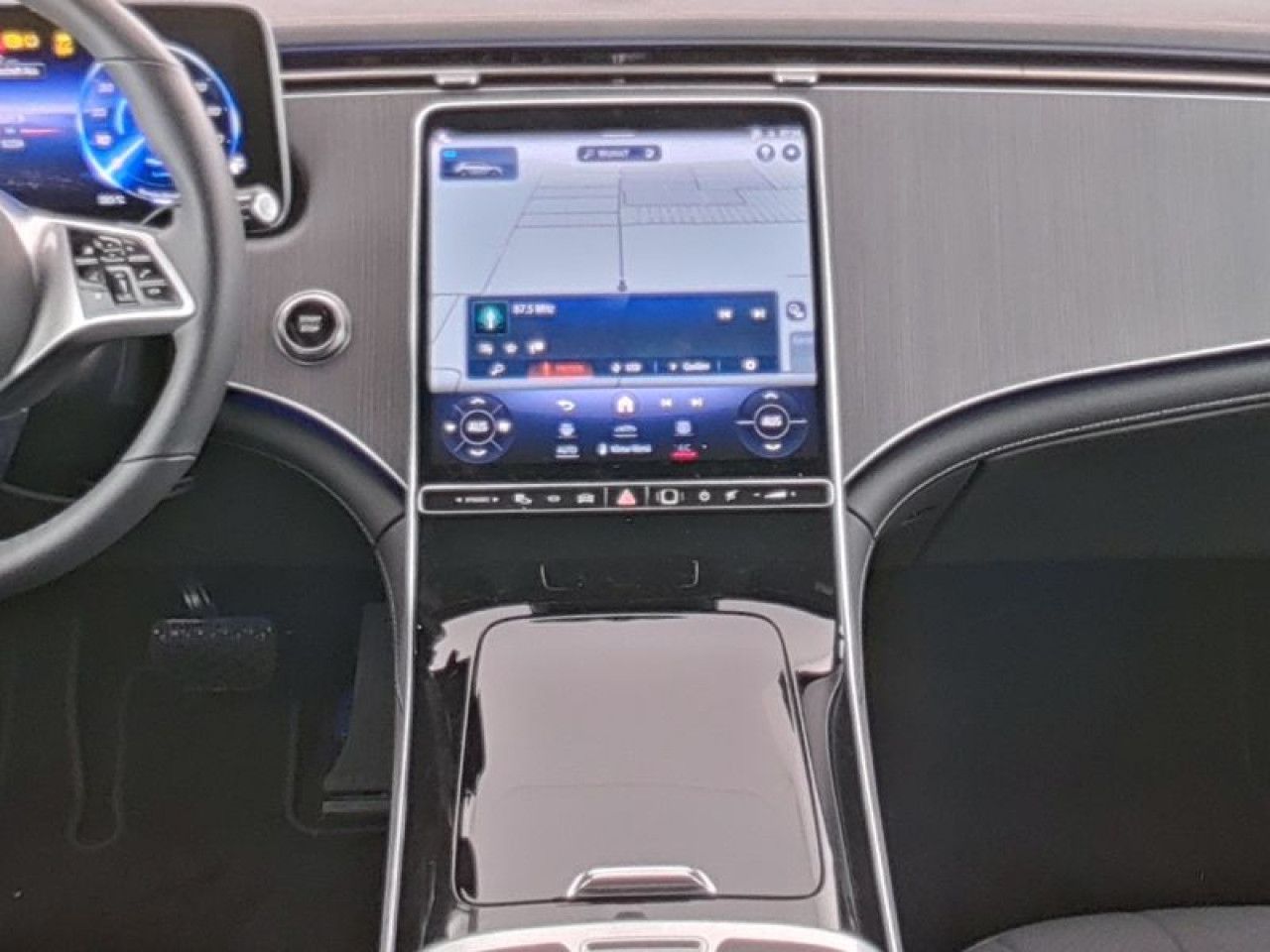 Mercedes-Benz EQE – Bild 4