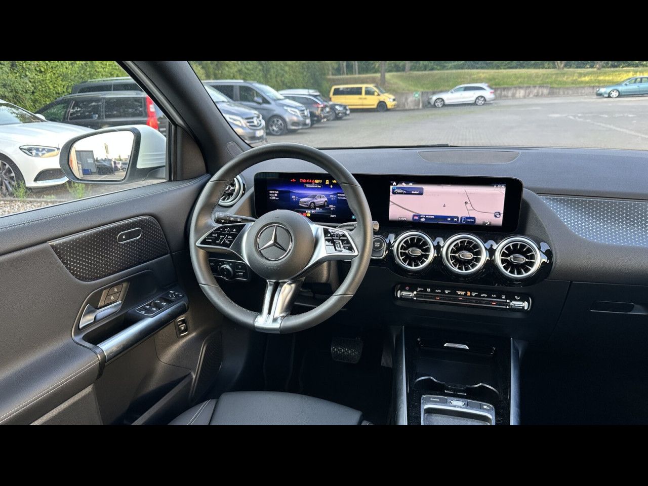 Mercedes-Benz EQA – Bild 18