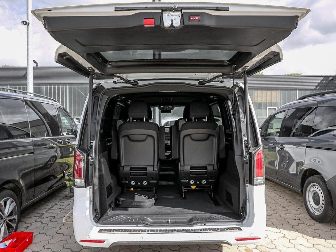 Mercedes-Benz EQV – Bild 10