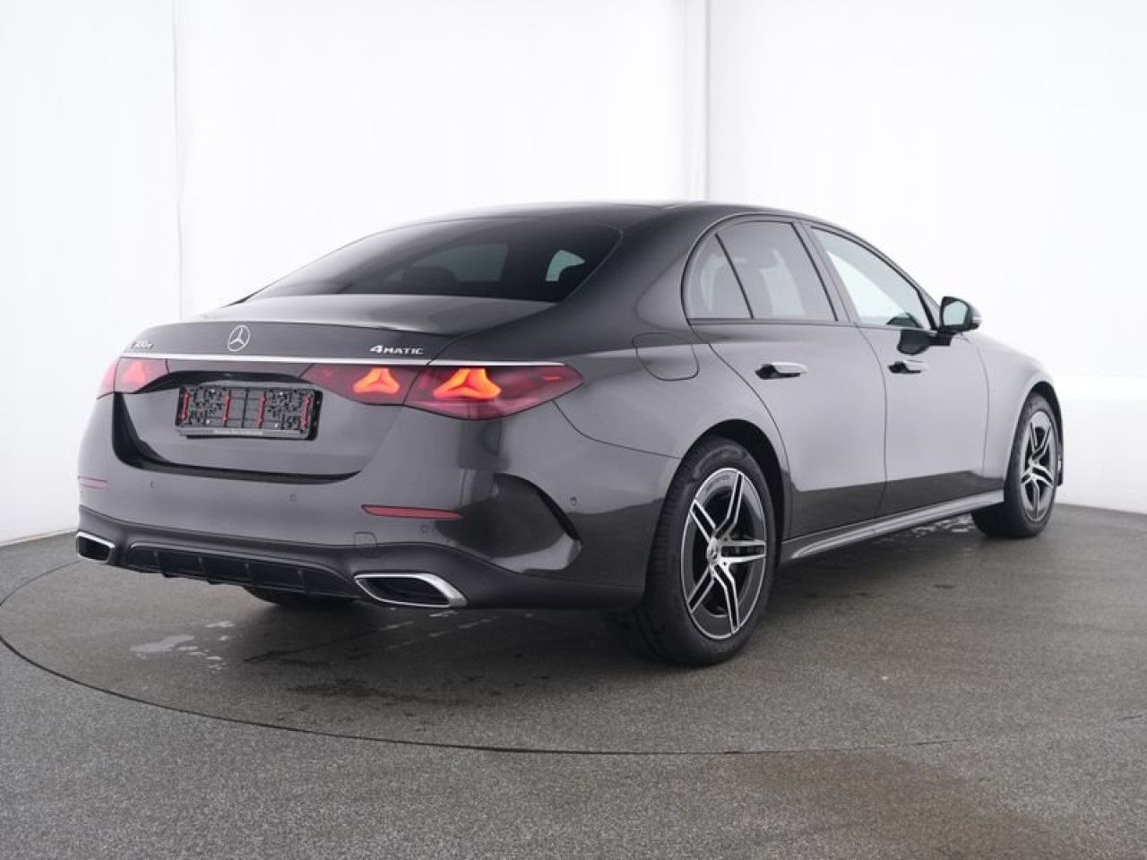 Mercedes-Benz E-Klasse – Bild 2
