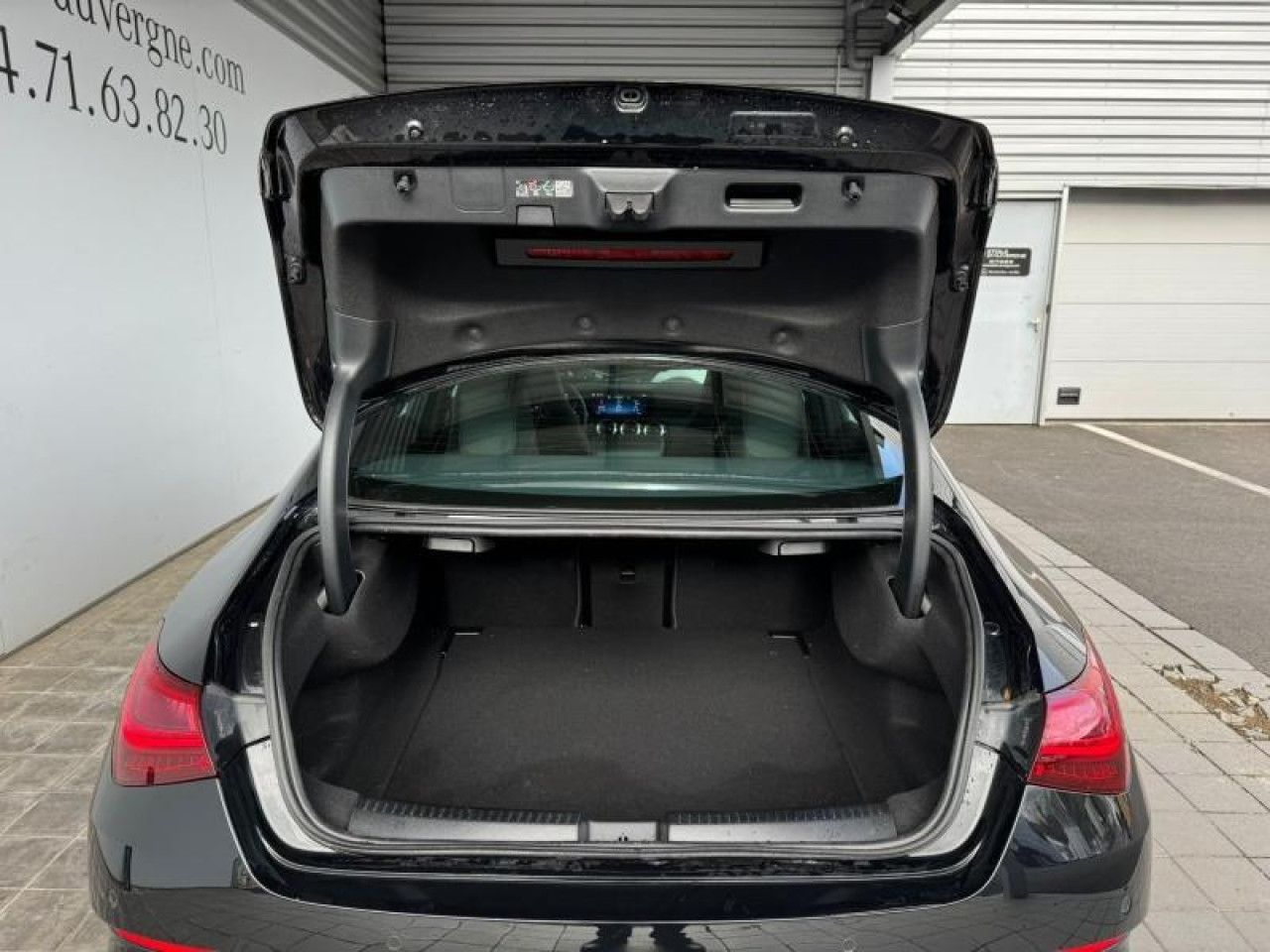 Photo du v&eacute;hicule 10 / 18