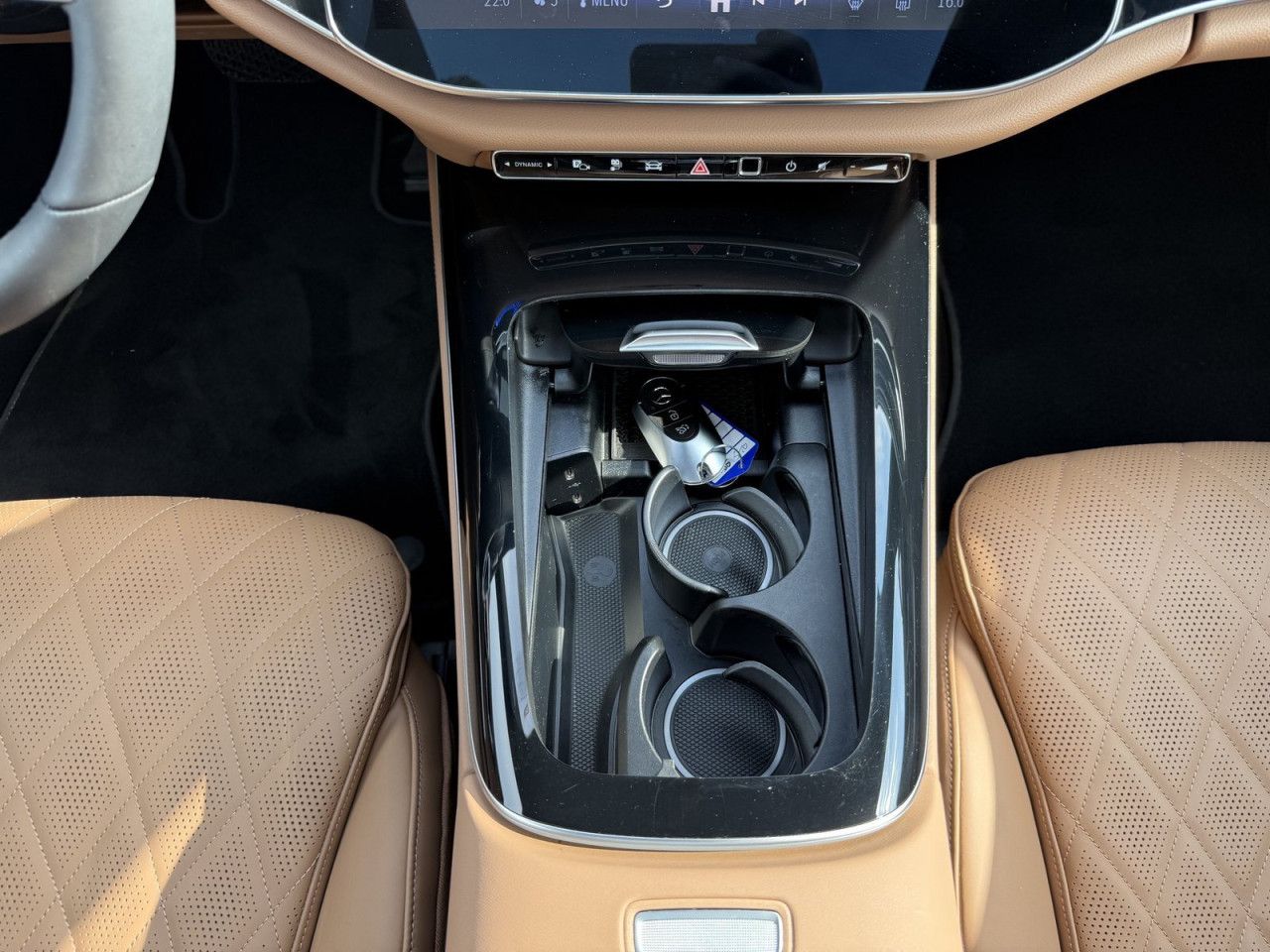 Mercedes-Benz E-Klasse – Bild 19