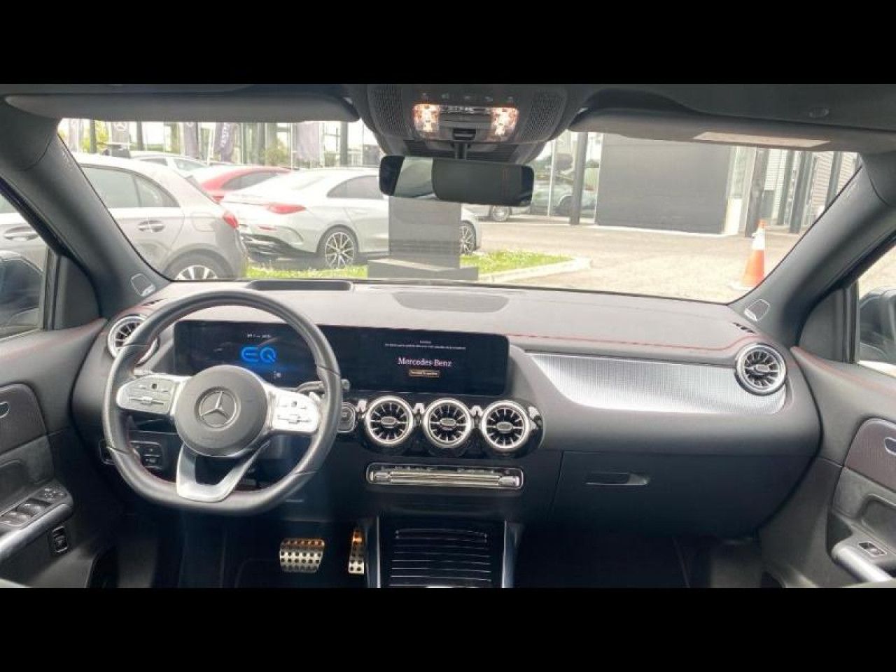 Photo du v&eacute;hicule 11 / 18