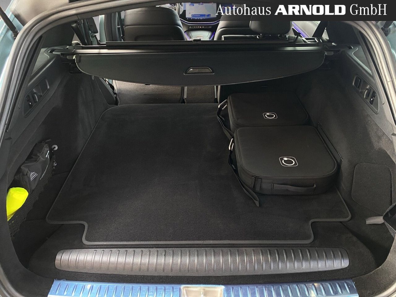 Mercedes-Benz E-Klasse – Bild 11