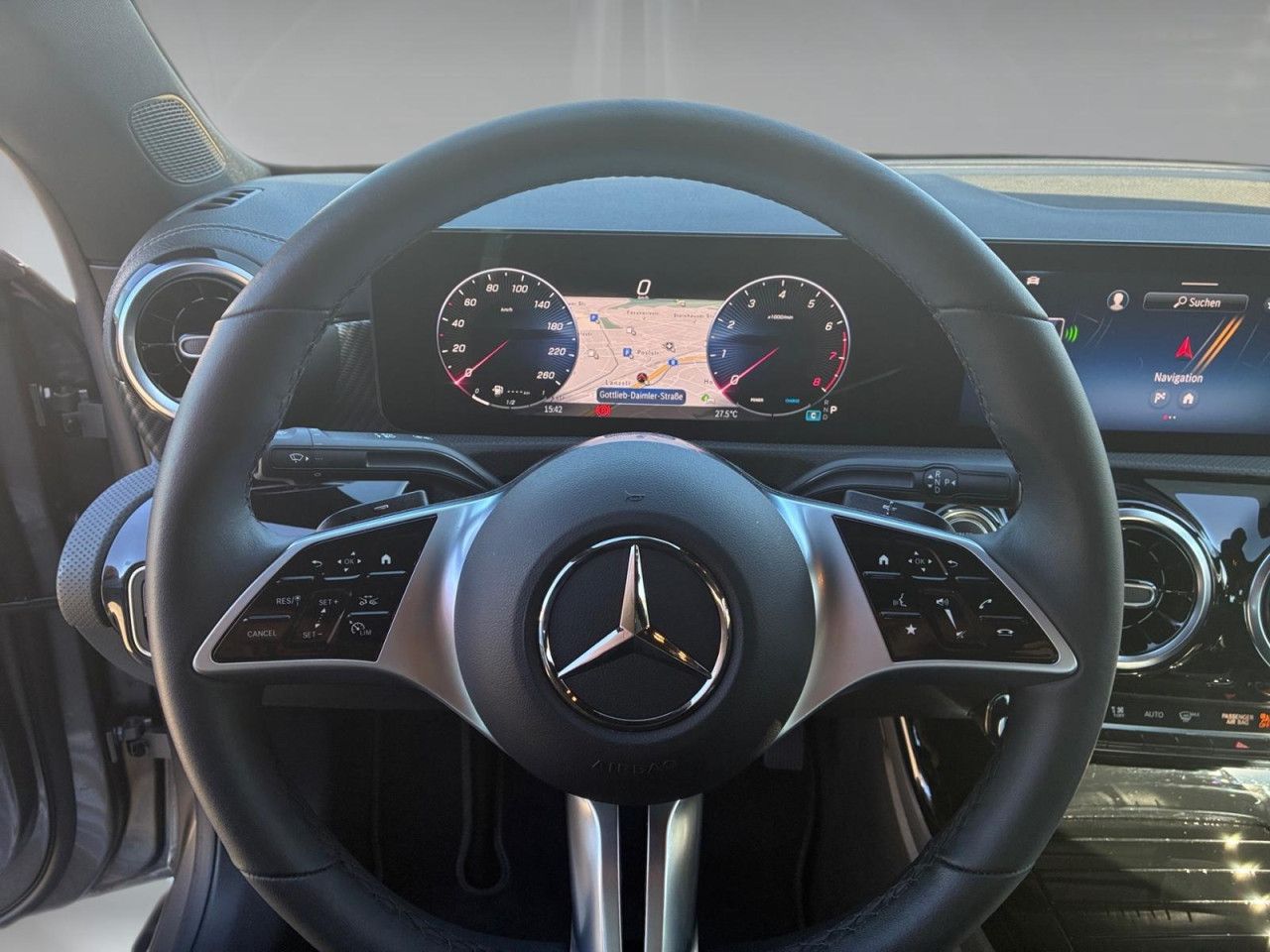 Mercedes-Benz CLA – Bild 8