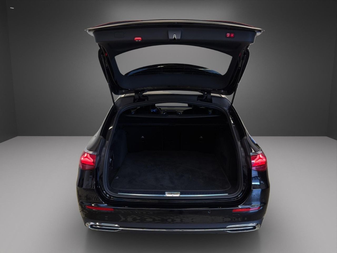Mercedes-Benz E-Klasse – Bild 12