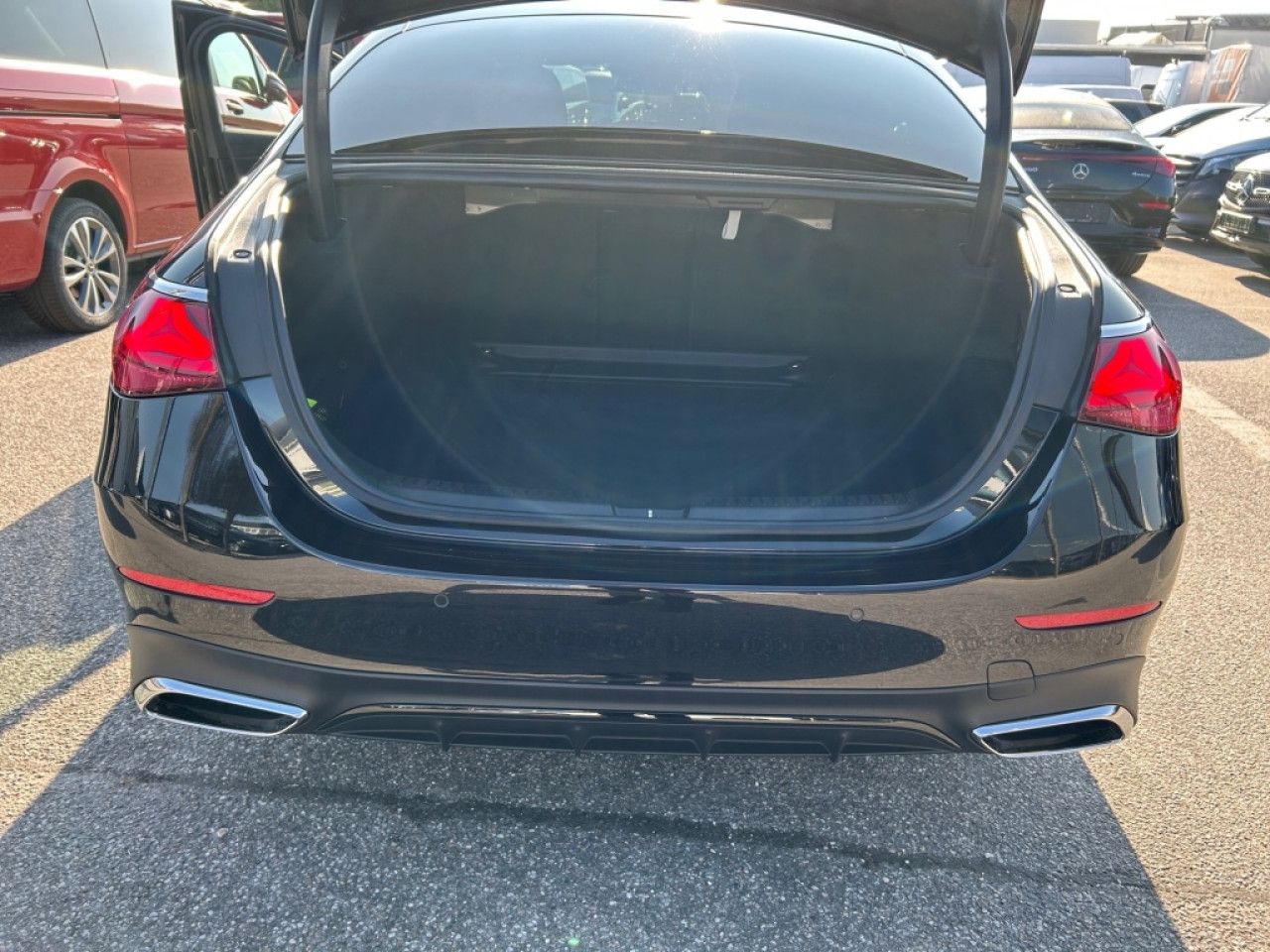 Mercedes-Benz E-Klasse – Bild 15