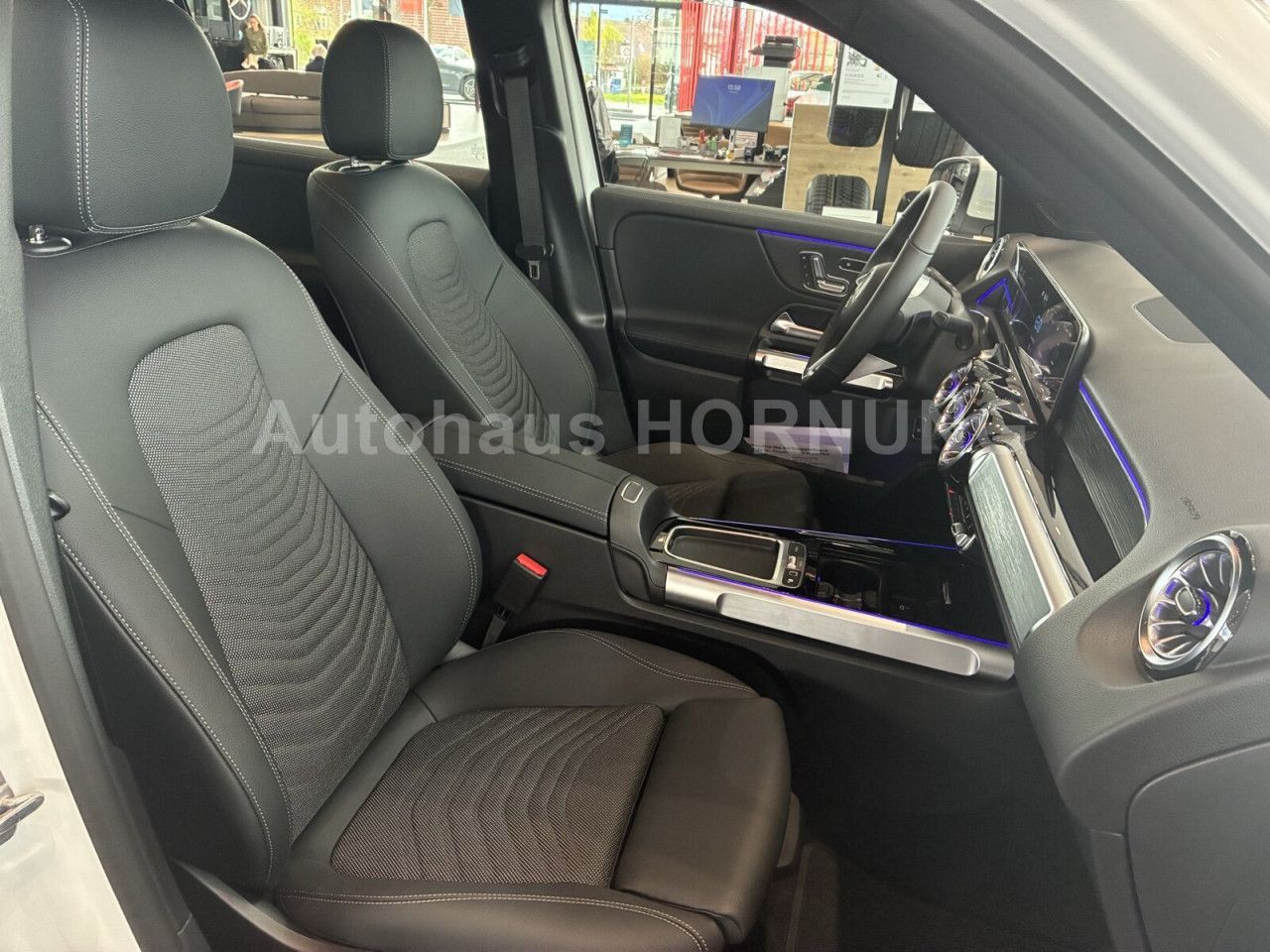 Mercedes-Benz EQB – Bild 21