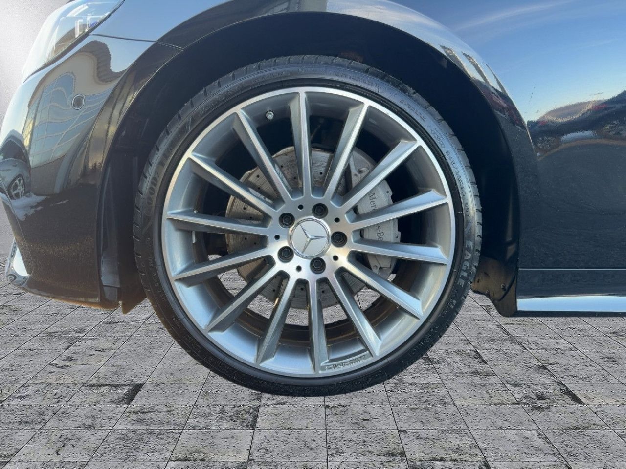 Fahrzeugbild 18 / 19