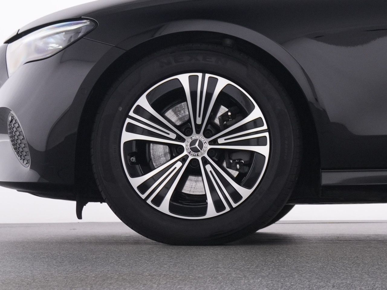 Mercedes-Benz E-Klasse – Bild 19