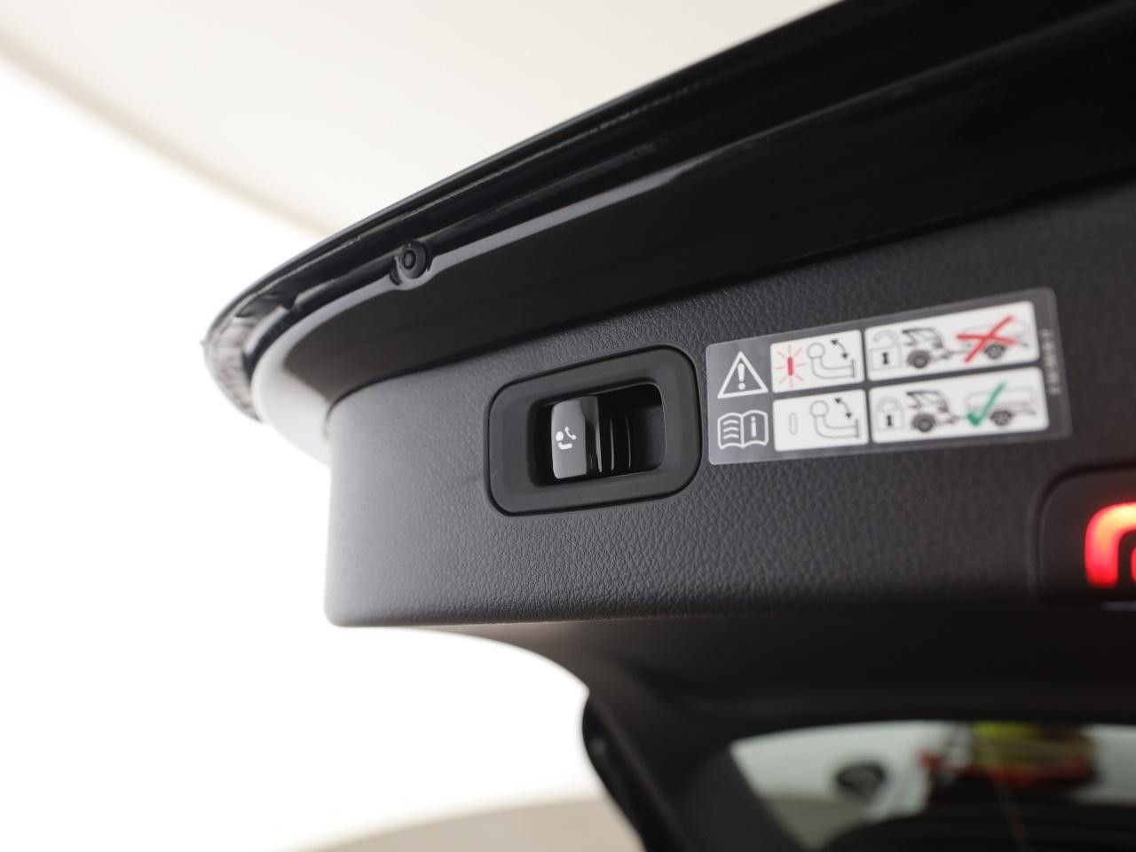Mercedes-Benz C-Klasse – Bild 22