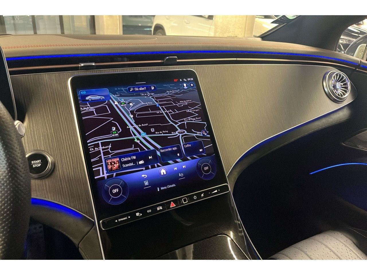 Photo du v&eacute;hicule 17 / 18