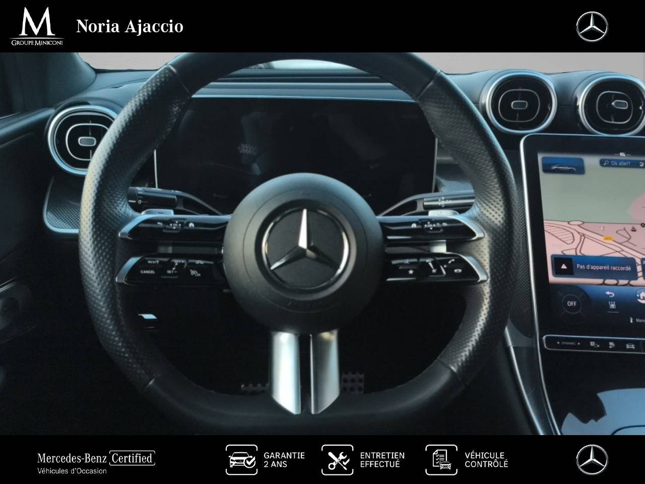 Photo du v&eacute;hicule 15 / 17