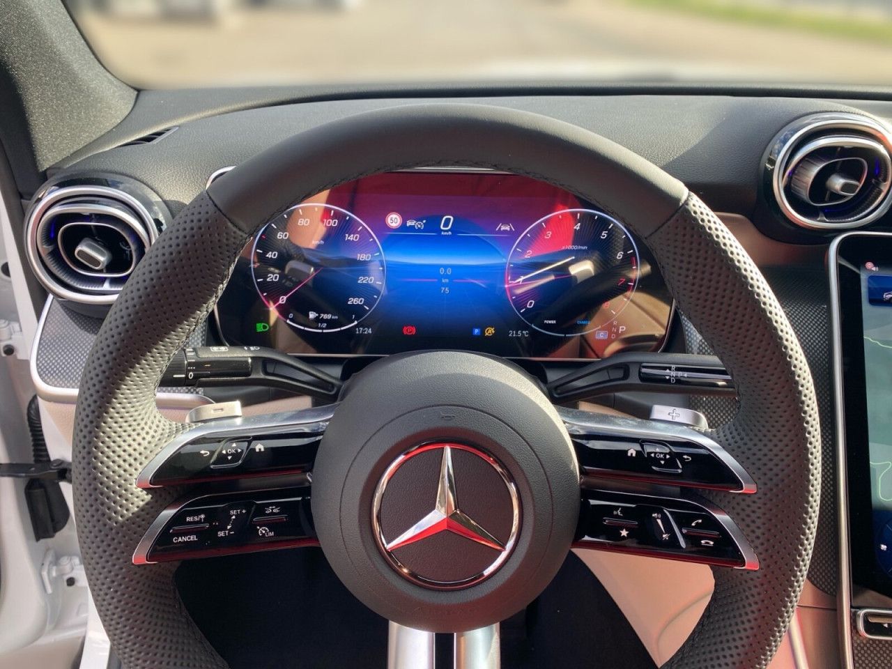 Mercedes-Benz GLC – Bild 8