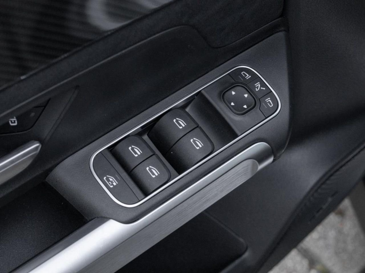 Mercedes-Benz GLB – Bild 14