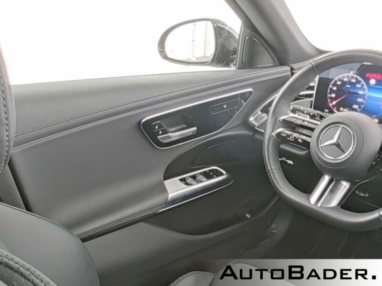 Mercedes-Benz E-Klasse – Bild 9