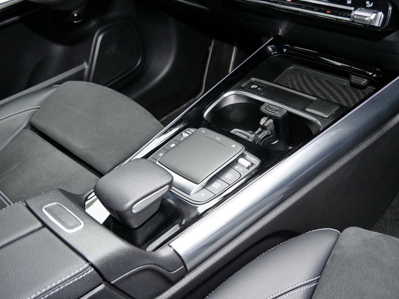 Fahrzeugbild 12 / 16