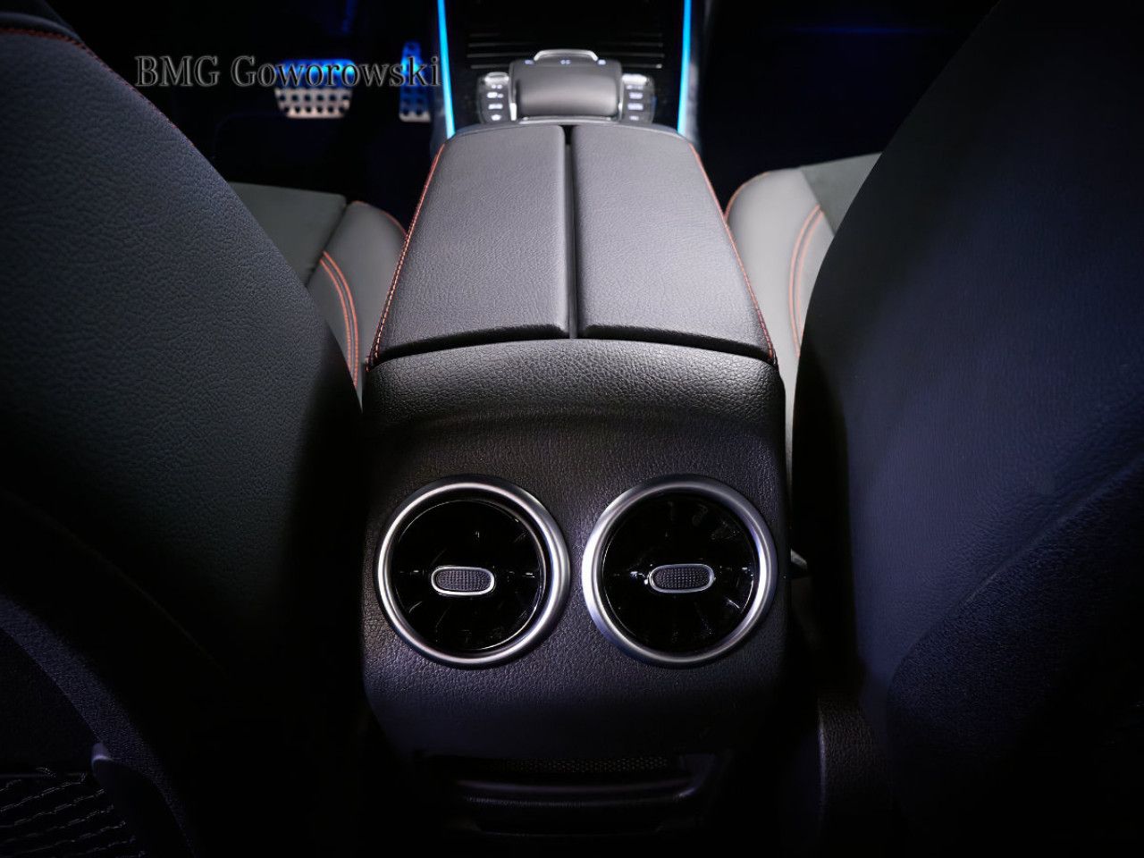 Zdjęcie pojazdu 9 / 15