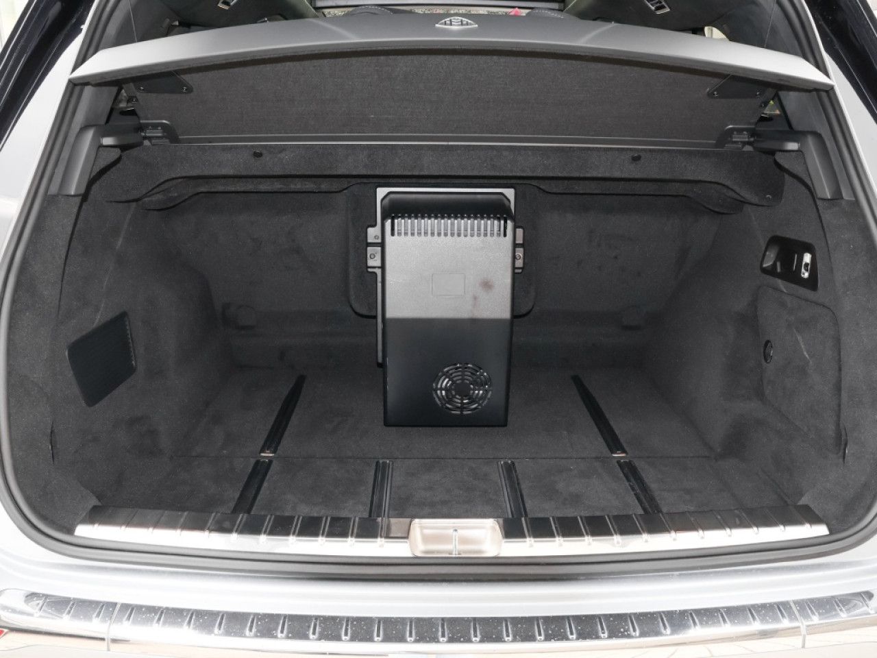 Mercedes-Benz GLS – Bild 15