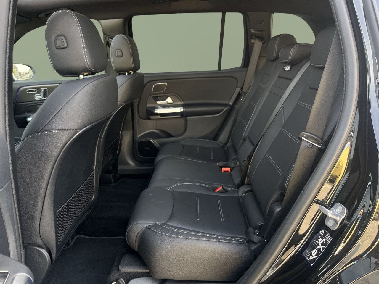 Mercedes-Benz GLB – Bild 15