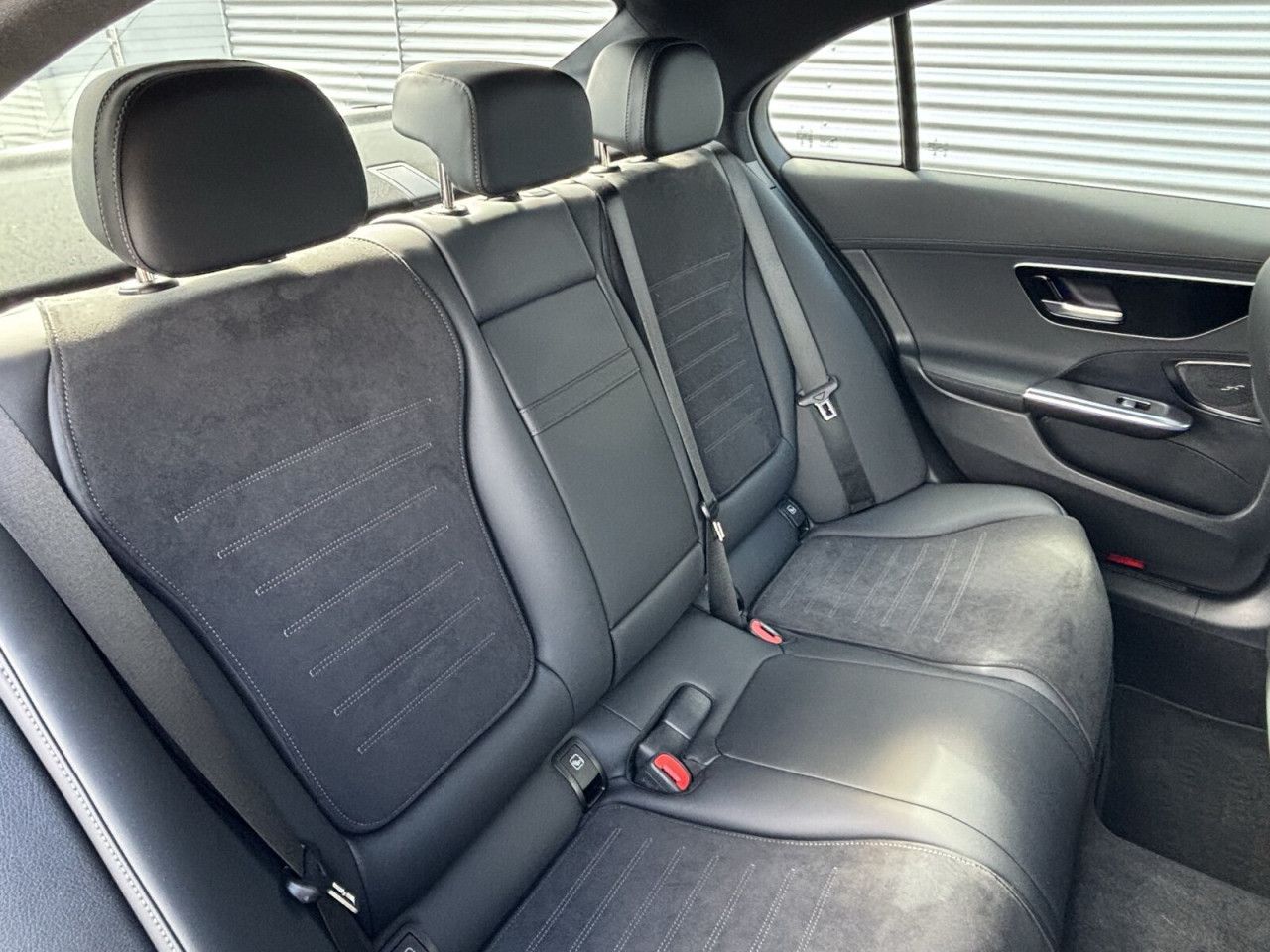 Mercedes-Benz C-Klasse – Bild 17