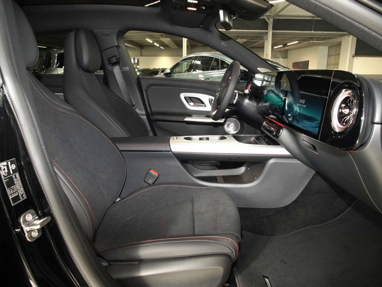 Mercedes-Benz CLA – Bild 2