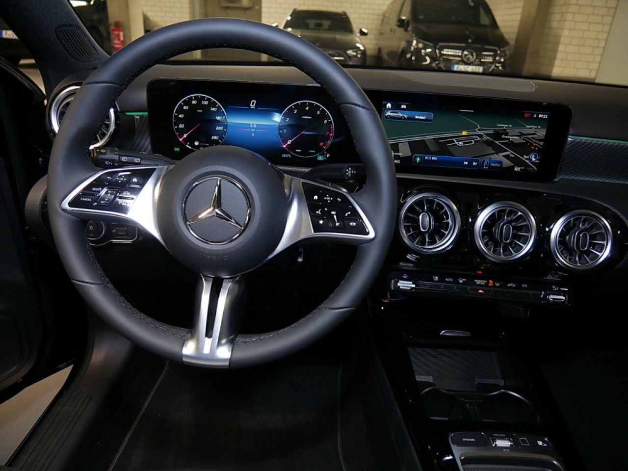 Mercedes-Benz A-Klasse – Bild 11