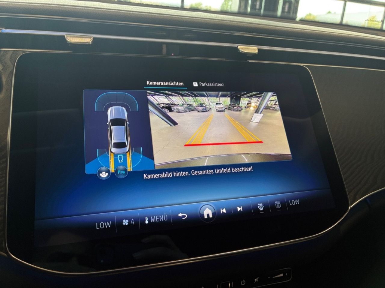 Mercedes-Benz E-Klasse – Bild 24