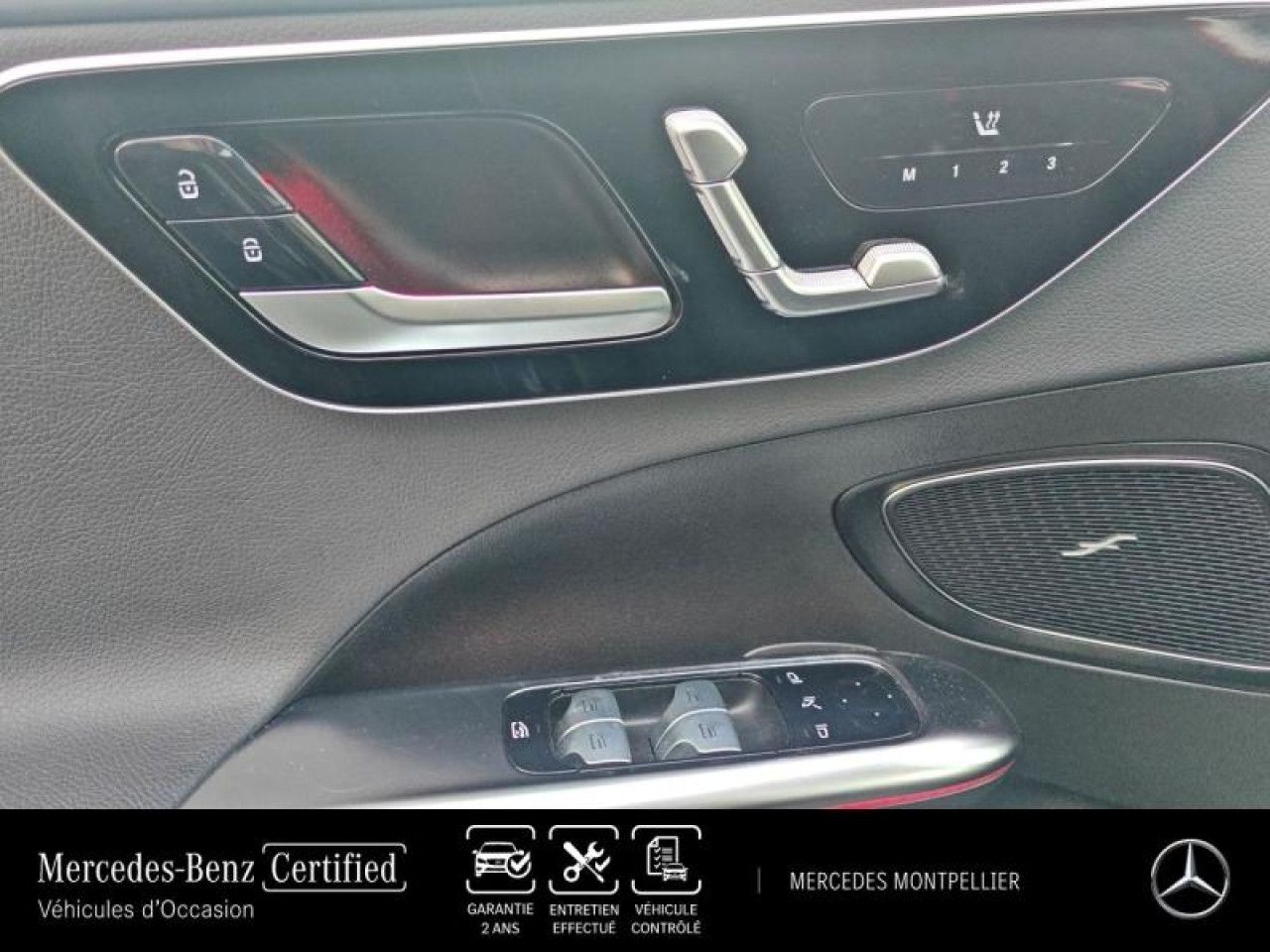 Photo du v&eacute;hicule 17 / 18