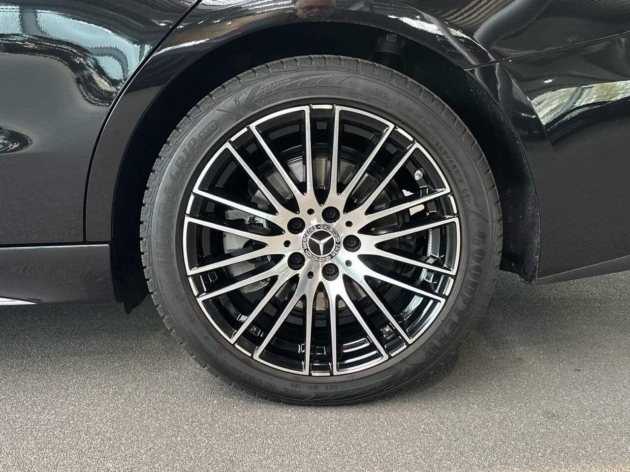 Mercedes-Benz C-Klasse – Bild 7