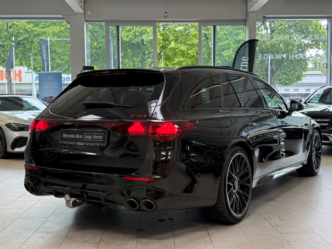 Mercedes-Benz E-Klasse – Bild 11