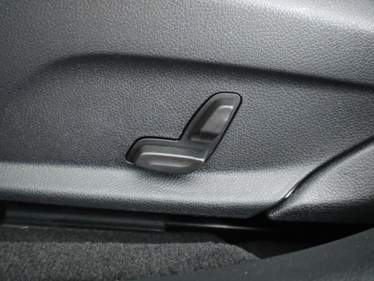 Fahrzeugbild 25 / 25