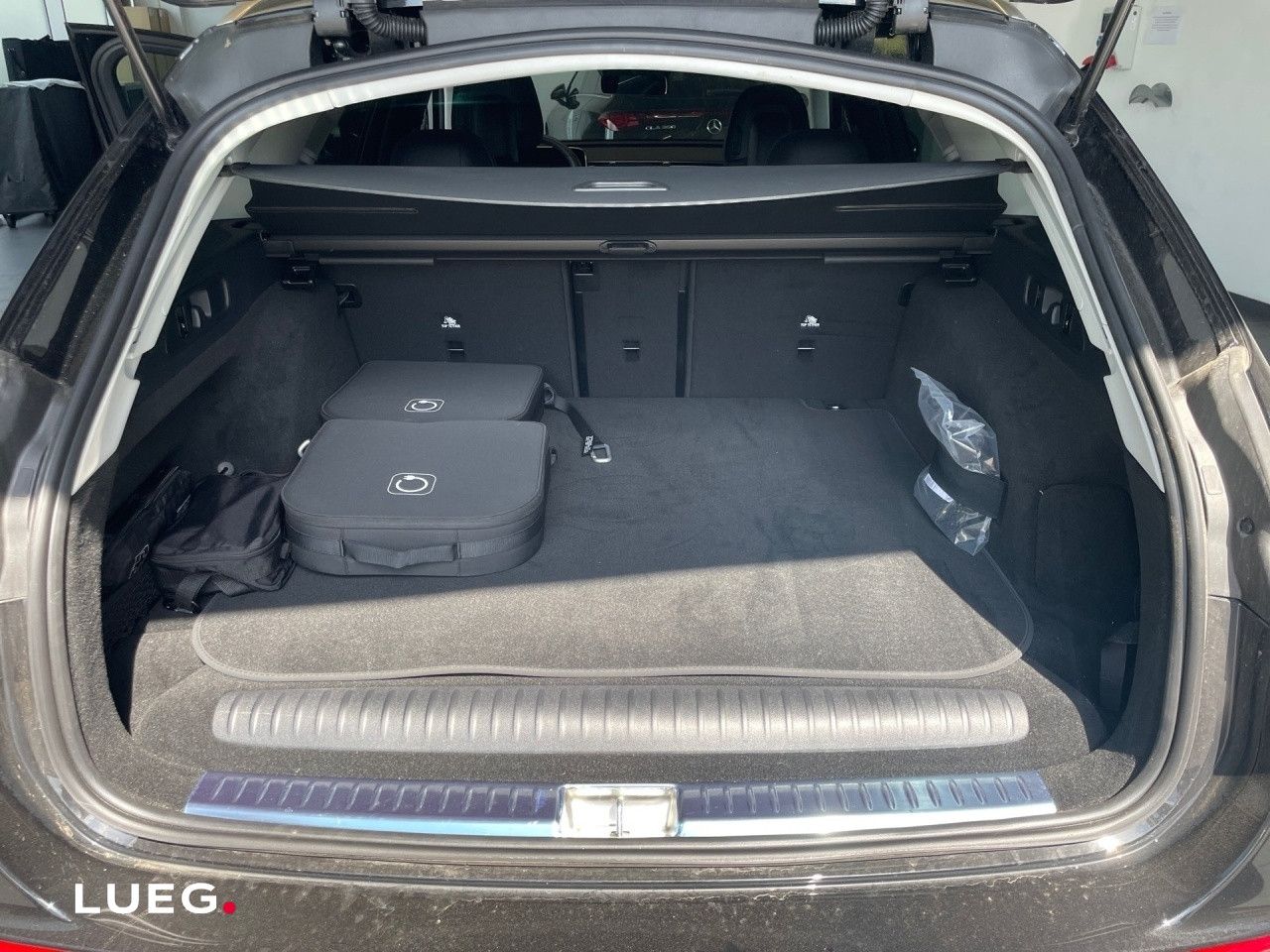 Mercedes-Benz E-Klasse – Bild 15