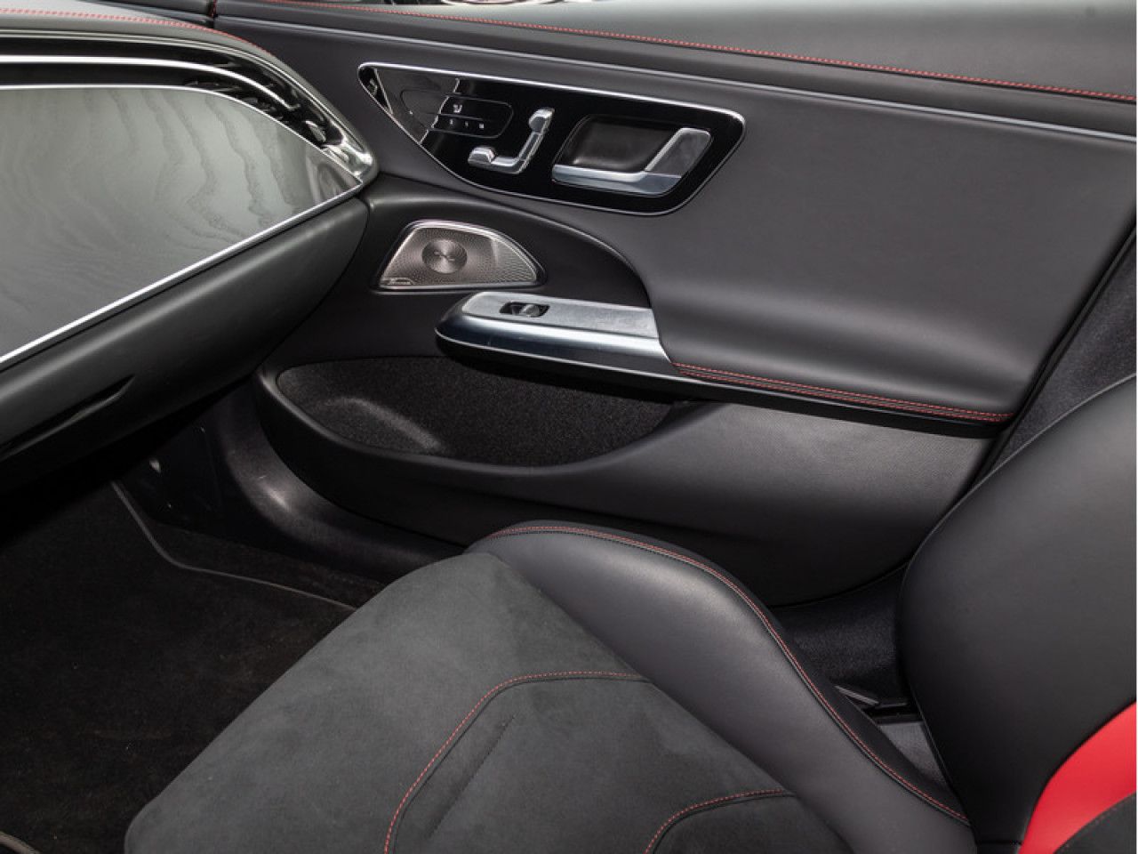 Mercedes-Benz E-Klasse – Bild 15