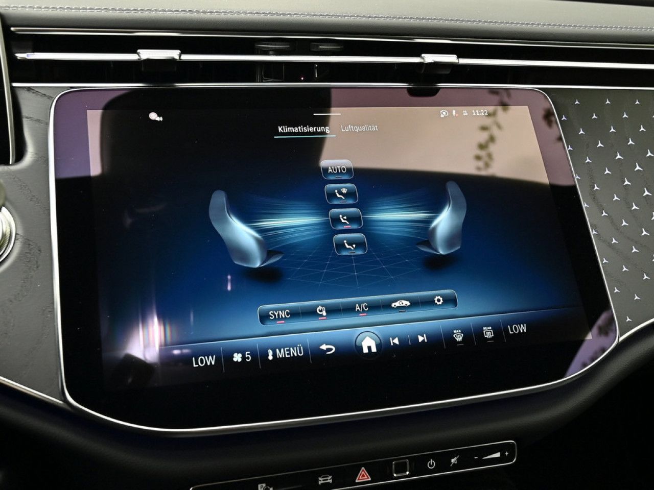 Mercedes-Benz E-Klasse – Bild 12