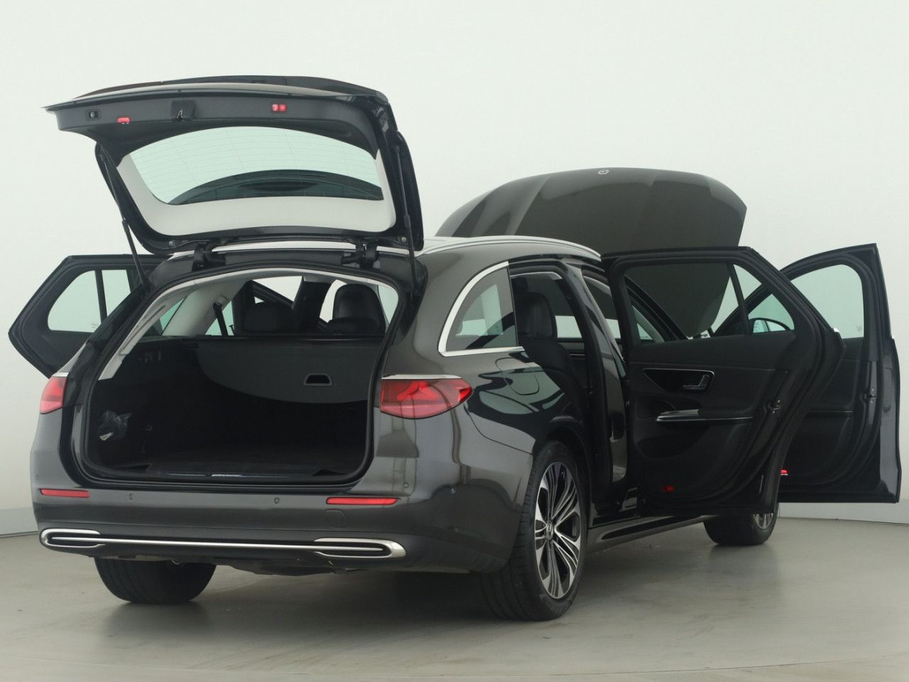 Mercedes-Benz E-Klasse – Bild 9