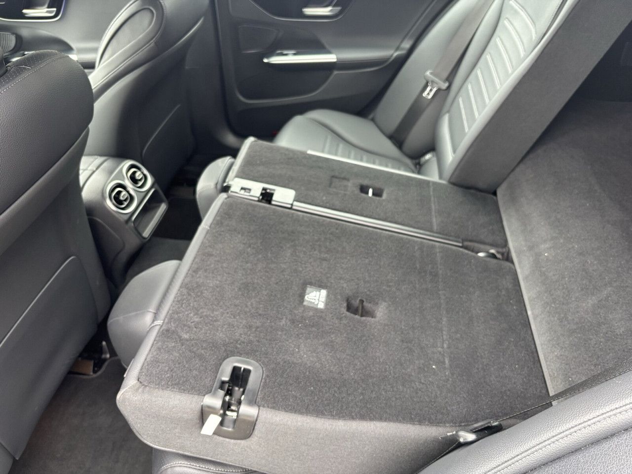 Mercedes-Benz C-Klasse – Bild 17