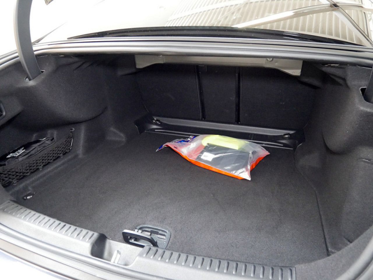 Mercedes-Benz E-Klasse – Bild 10