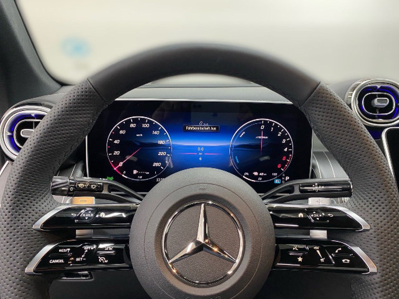 Mercedes-Benz GLC – Bild 8