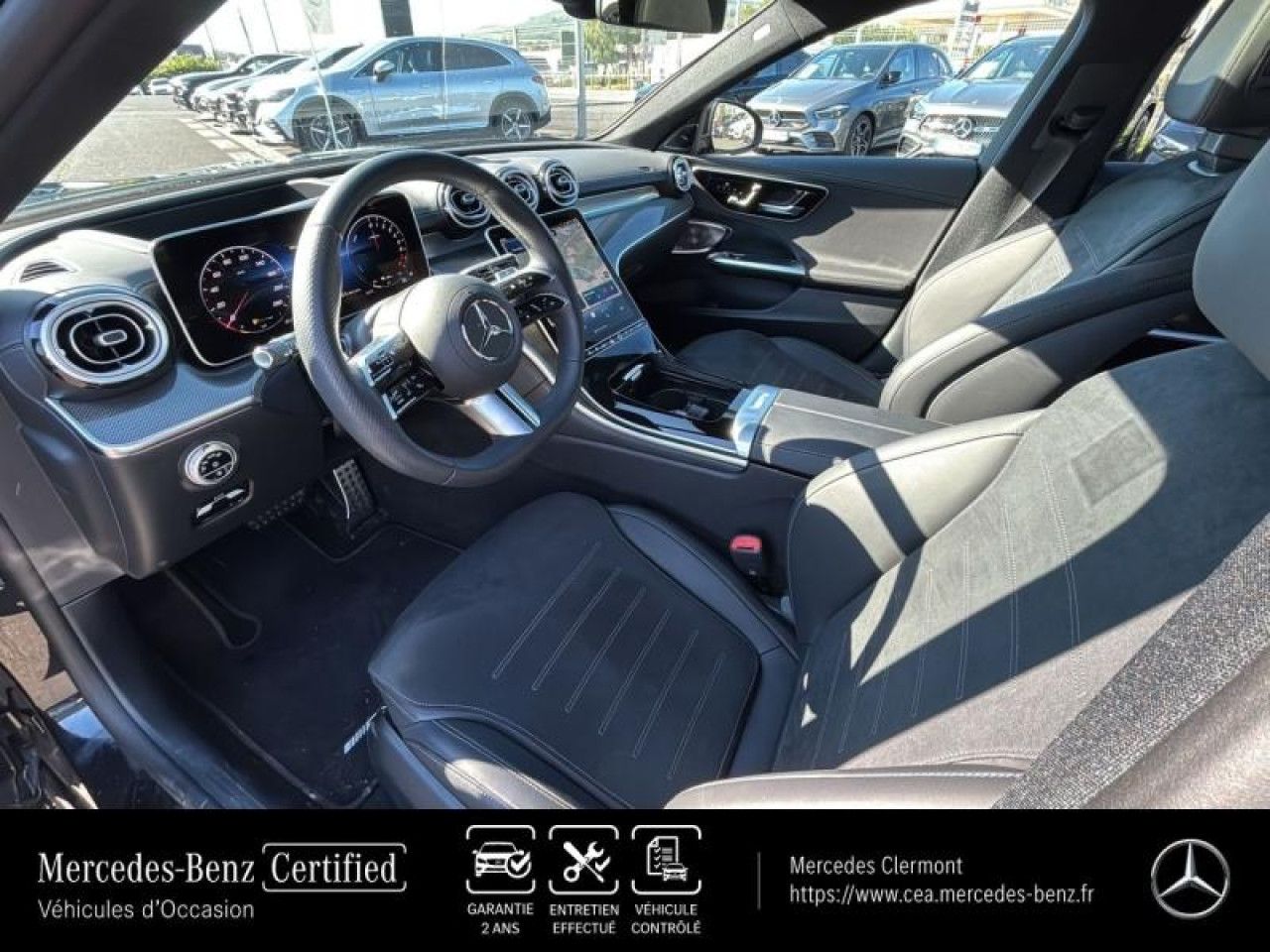 Photo du v&eacute;hicule 14 / 18