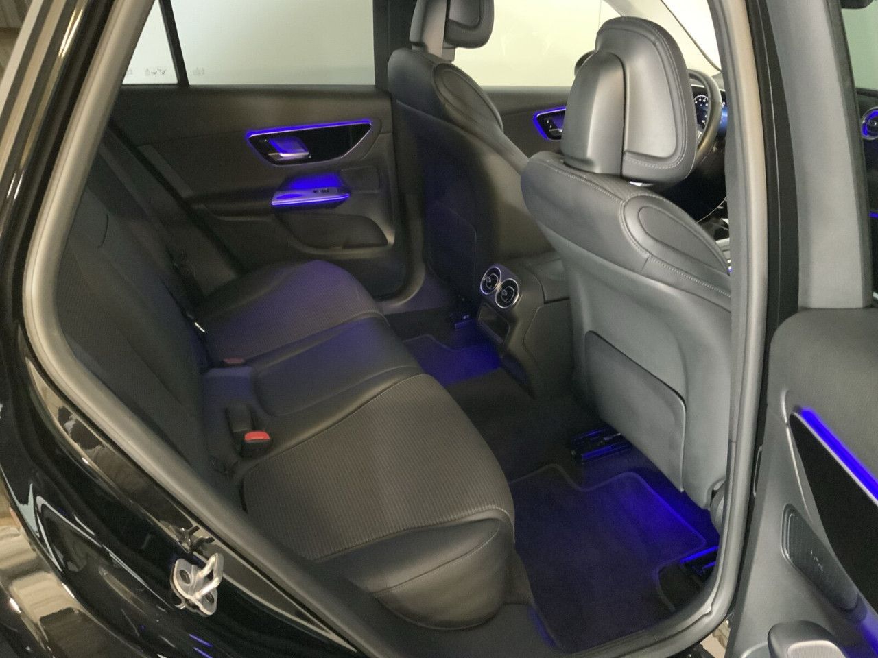 Mercedes-Benz GLC – Bild 16