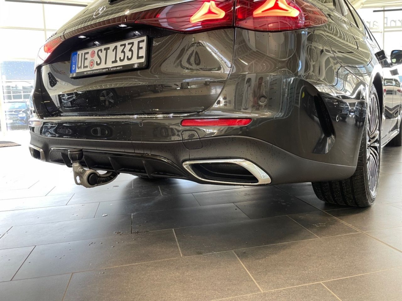 Mercedes-Benz E-Klasse – Bild 11