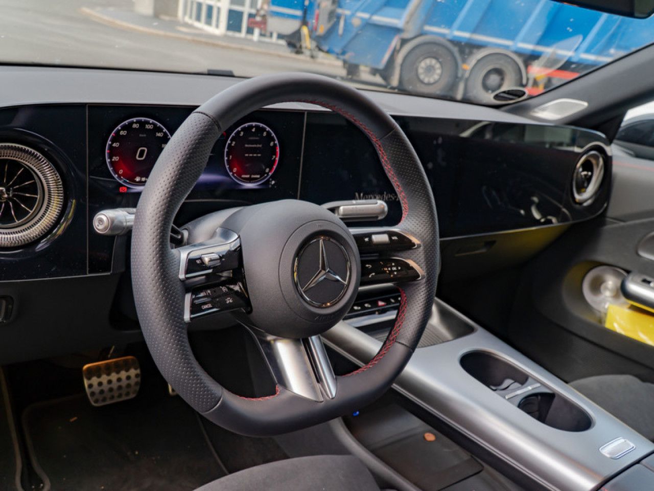 Mercedes-Benz CLA – Bild 11