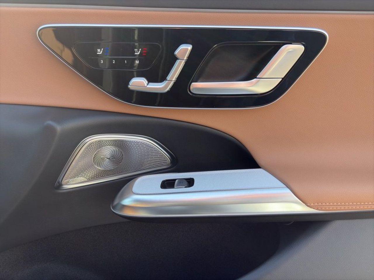 Mercedes-Benz E-Klasse – Bild 15